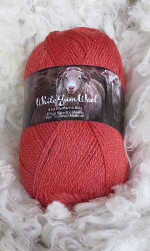 White Gum Wool | 5ply Silk/Merino Flame